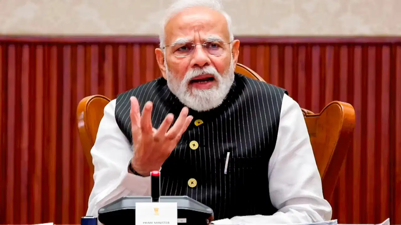 ‘हम आधे खेलों में हिस्सा ही नहीं लेते’… PM मोदी ने बताई ओलंपिक की कड़वी सच्चाई
