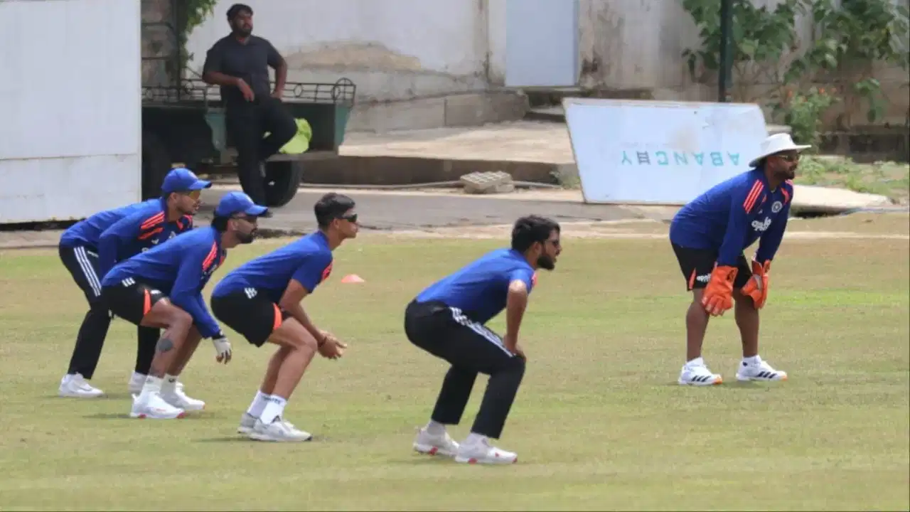IND vs SL: बार-बार छूटे कैच, अब श्रीलंका में टीम इंडिया ने कसी कमर