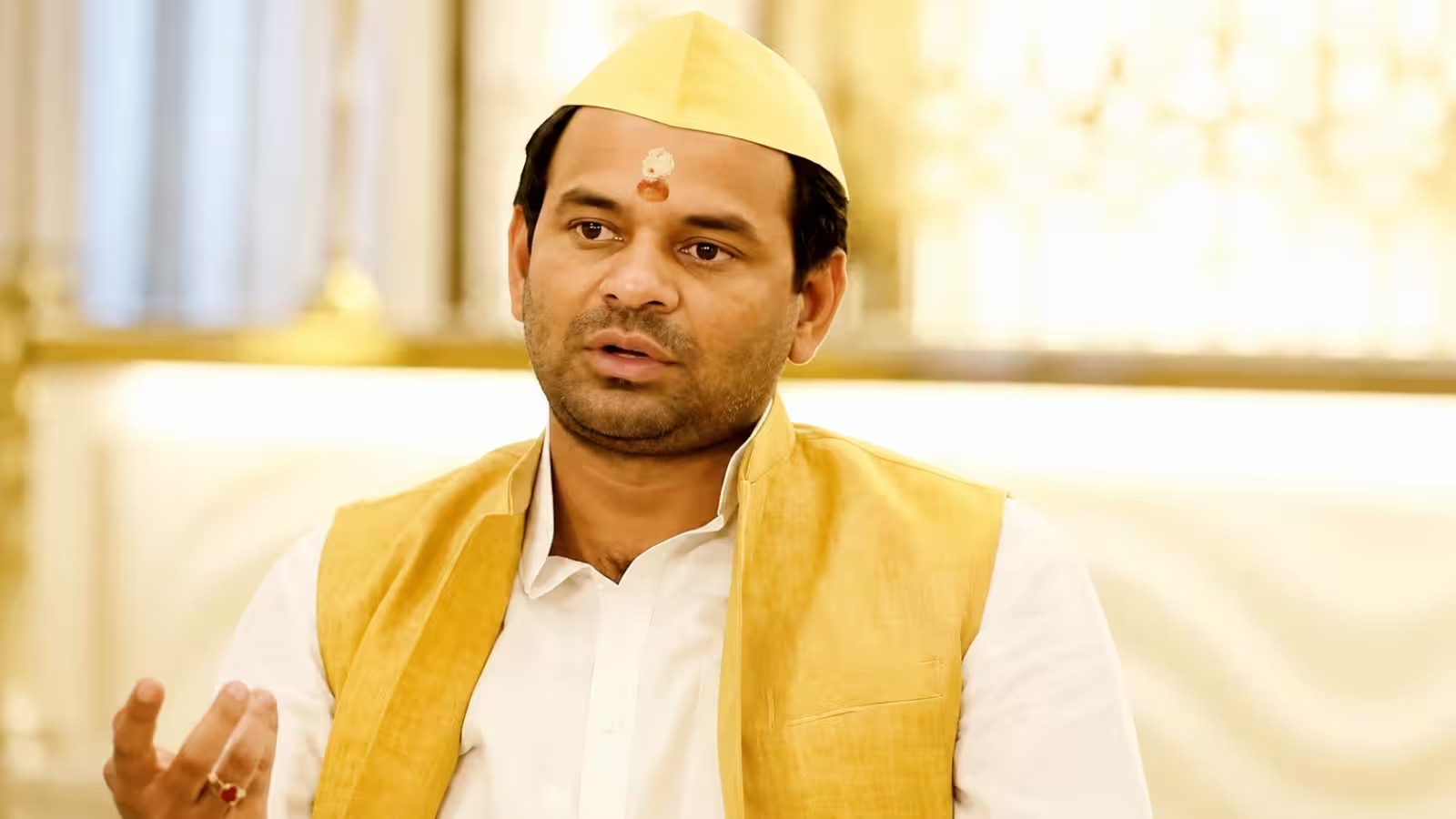 भोजपुरी बवाल में इमोशनल हुए तेज प्रताप यादव, बोले- परिवार से अलग होने का दिन बहुत दर्दनाक था