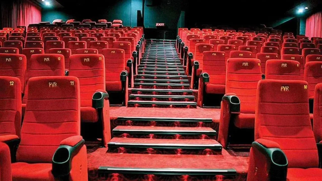 फिल्म से पहले 17 मिनट विज्ञापन दिखाना PVR को पड़ा भारी, ₹75 हजार जुर्माना