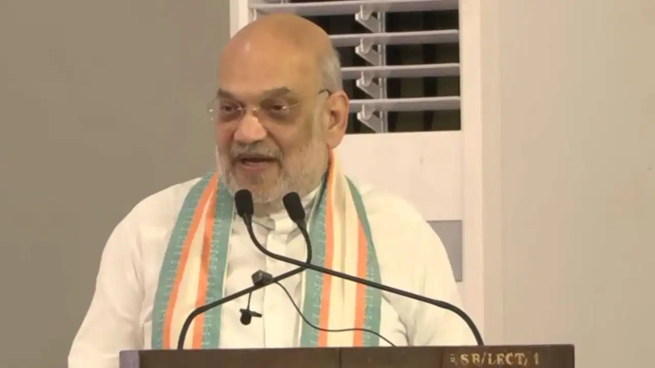 अमित शाह बोले- इतिहास और परंपरा भूलने वाले देश का अस्तित्व खत्म हो जाता है, भारतीय नजरिए से ज्ञान को समझना जरूरी