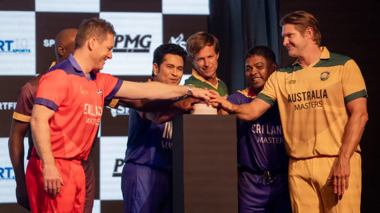 IPL 2027: CSK के नए कोच बन सकते हैं ऑयन मॉर्गन, 20 करोड़ की फीस ने बढ़ाई हलचल