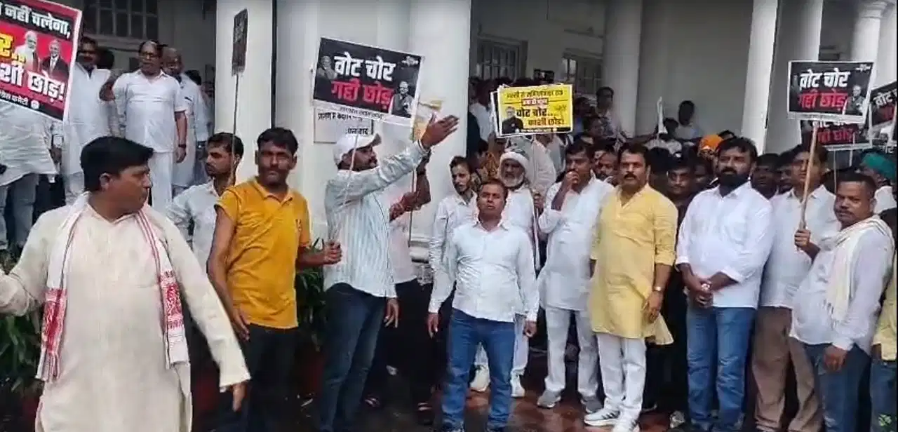 CEC ज्ञानेश कुमार के खिलाफ कांग्रेस का देशव्यापी मार्च, इस्तीफे और कार्रवाई की मांग