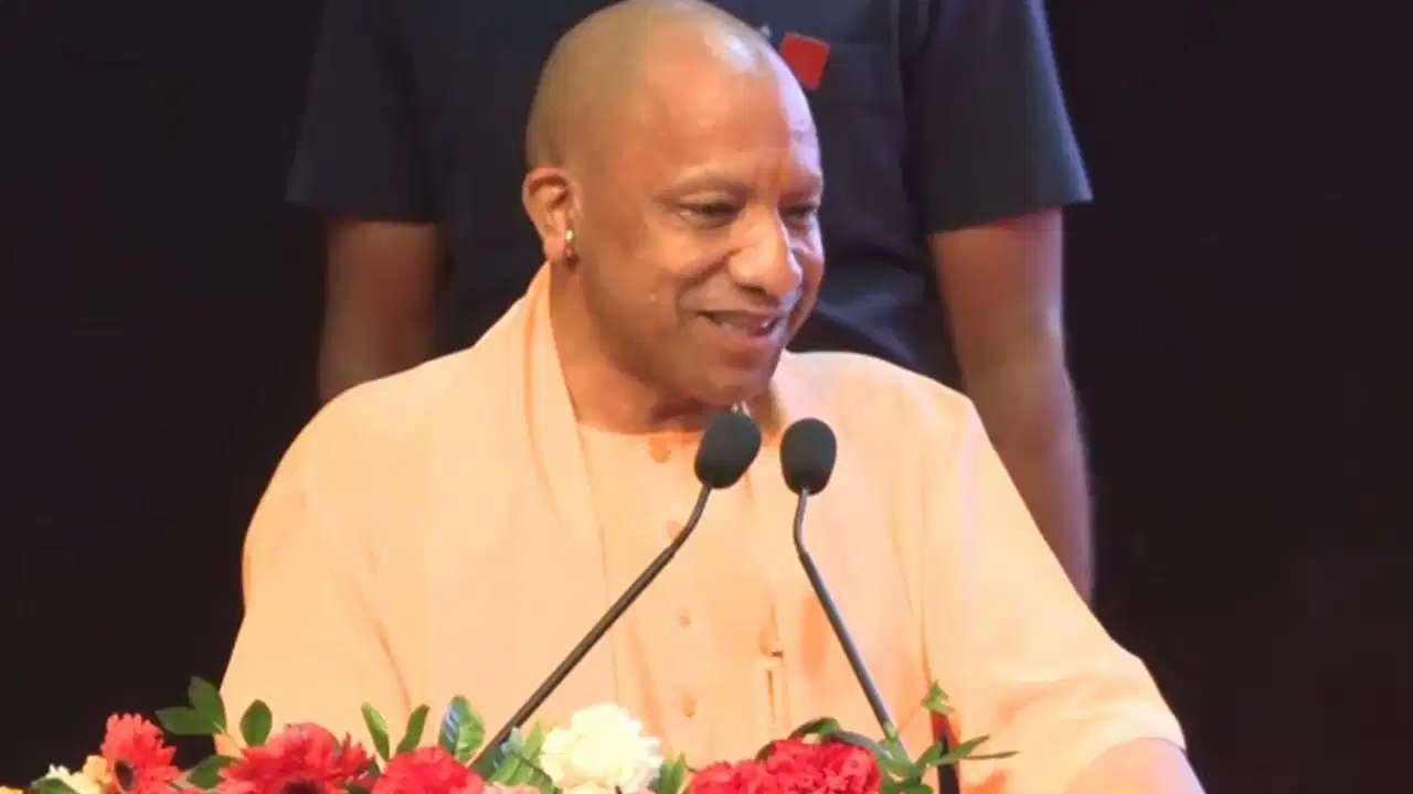 यूपी में 80 लाख किसानों से खरीदा गया 519 लाख मीट्रिक टन धान, ₹1.03 लाख करोड़ से ज्यादा का भुगतान, CM योगी ने बताया सरकार का प्लान यूपी में 80 लाख किसानों से खरीदा गया 519 लाख मीट्रिक टन धान, ₹1.03 लाख करोड़ से ज्यादा का भुगतान, CM योगी ने बताया सरकार का प्लान