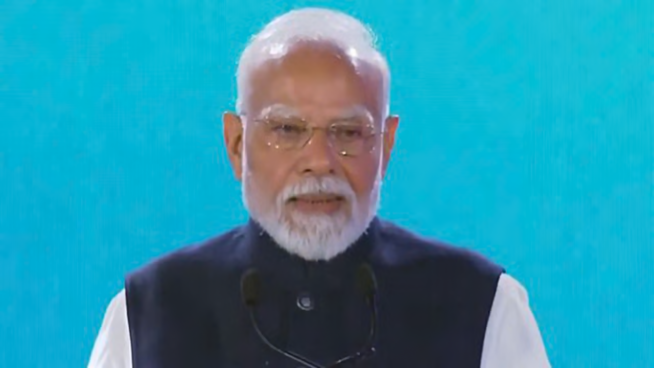 भारत दुनिया के साथ और दुनिया के लिए आगे बढ़ता है, श्रेय लेने में विश्वास नहीं करता: पीएम मोदी