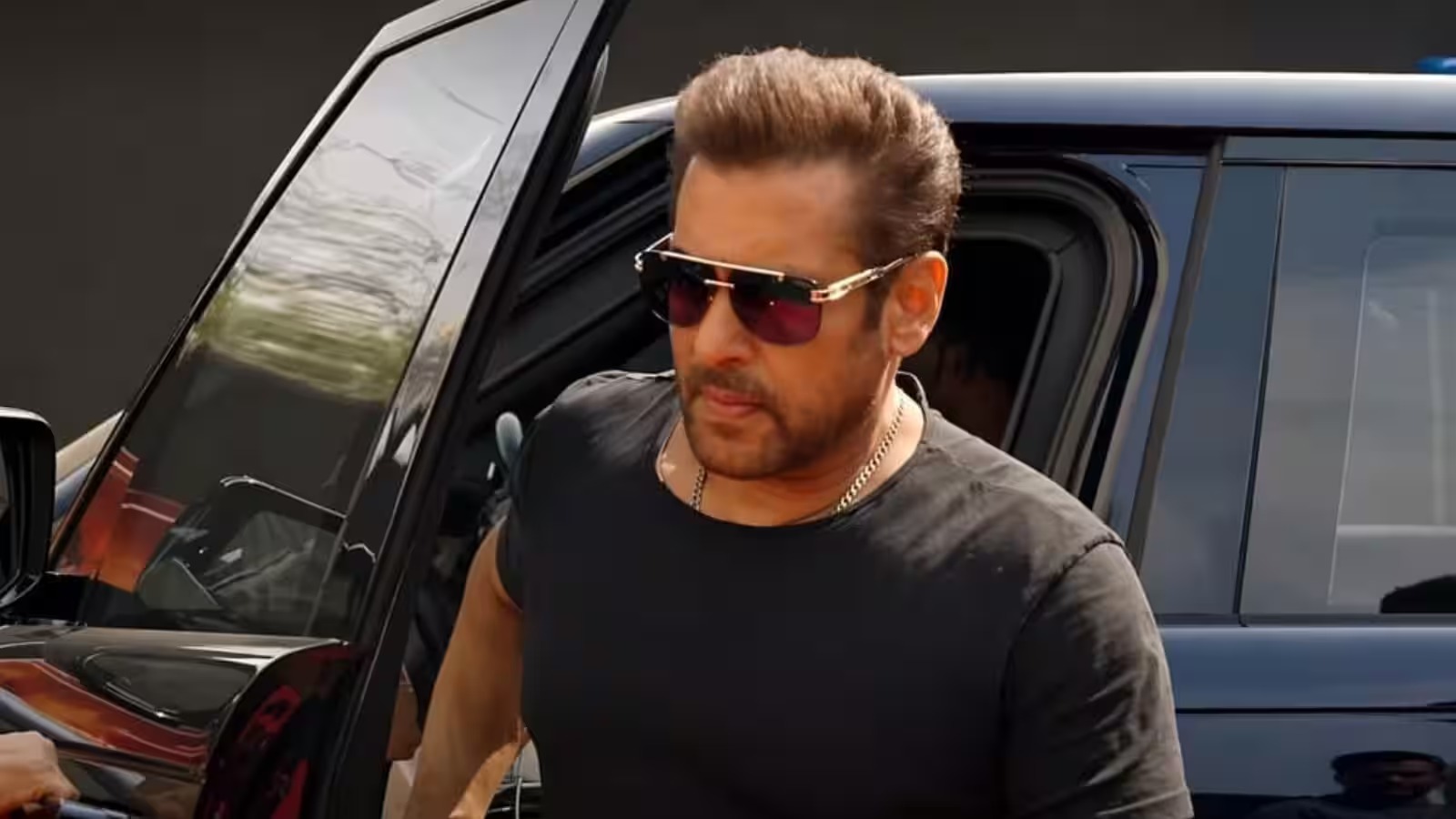 Salman Khan की ‘मॉन्स्टर’ में दो खूंखार विलेन से होगा मुकाबला, ईद 2027 पर बड़े एक्शन धमाके की तैयारी