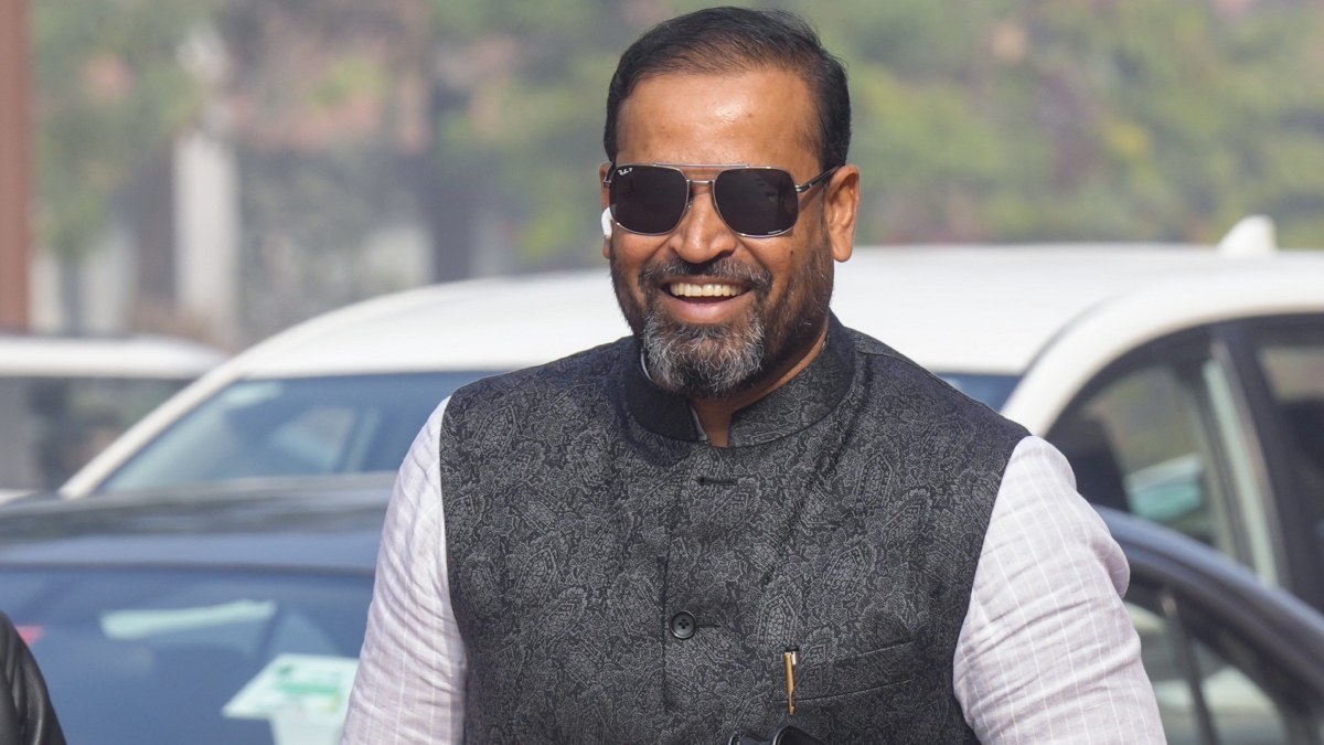 यूसुफ पठान को BJP का ‘तोहफा’! 14 साल पुरानी जमीन की मांग हुई पूरी, 10 करोड़ से ज्यादा का फायदा