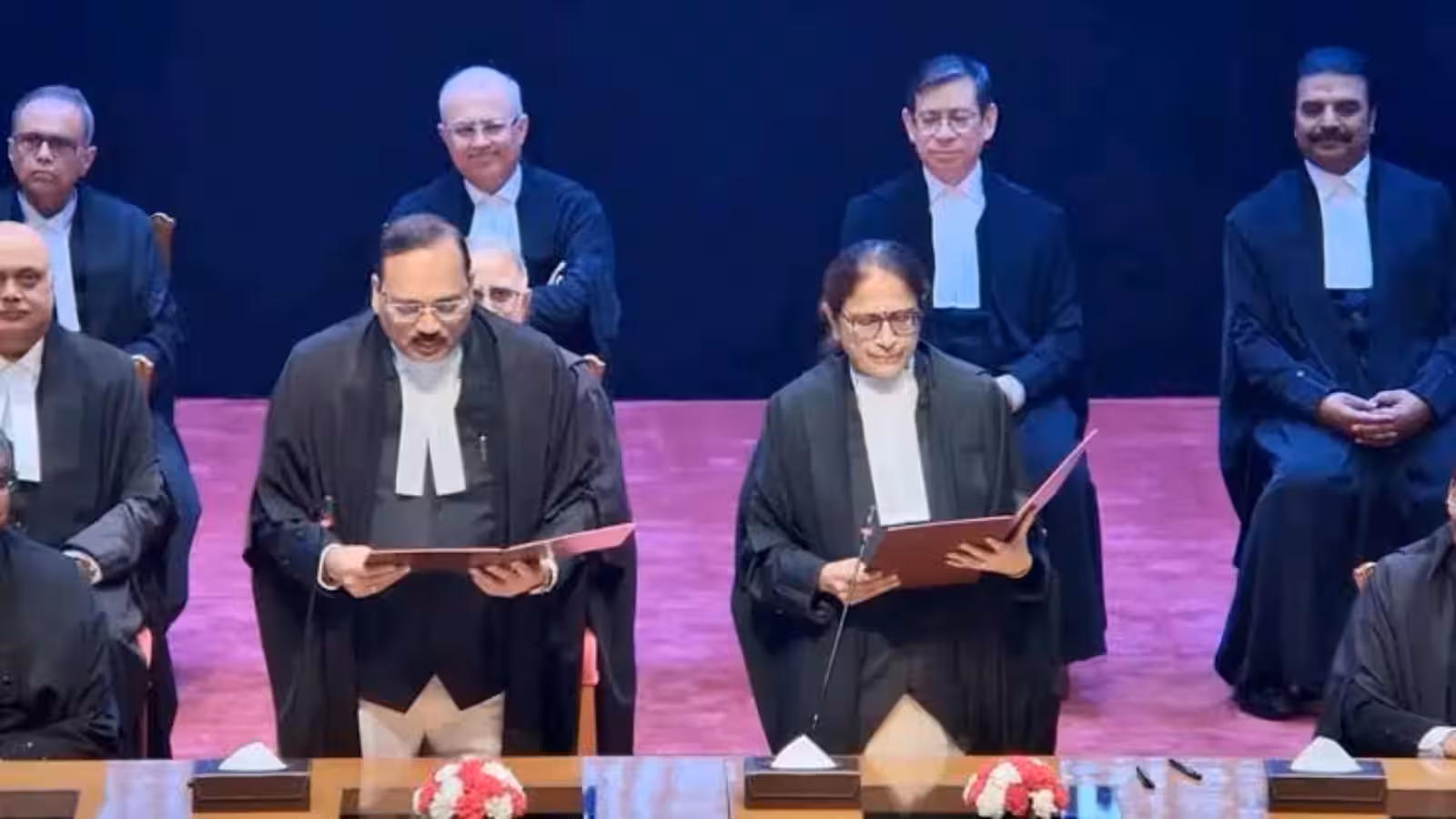 सुप्रीम कोर्ट में तीन नए जजों ने ली शपथ, जस्टिस सुनीता अग्रवाल बनीं 13वीं महिला जज